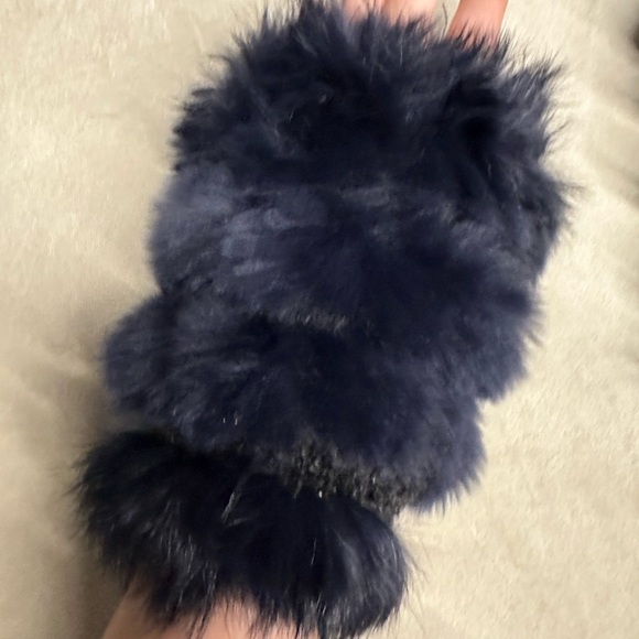 Dark Blue Rabbit Fur Cuffs Wrist Warmer Wristband - Picture 3 of 4